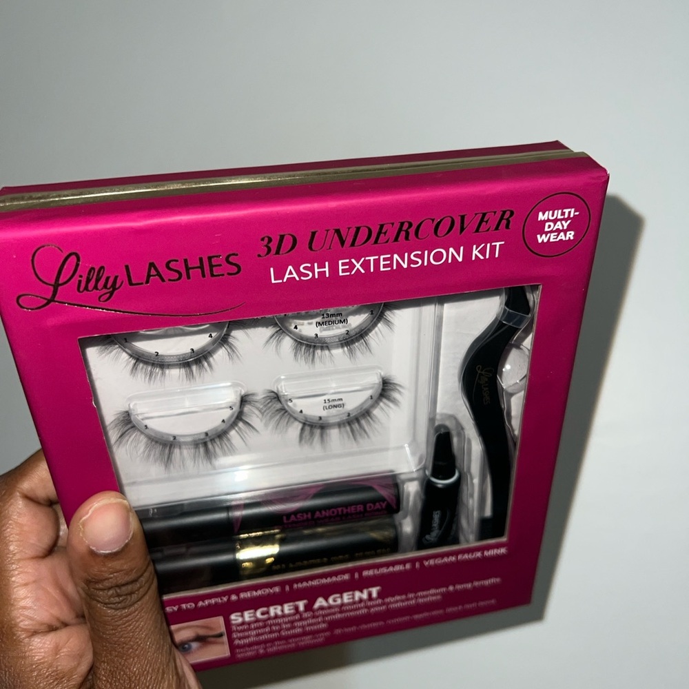 Lilly Lashes Lash Extension Kit! BRAND NEW! - Picture 4 of 4